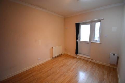 3 bedroom terraced house for sale, Tiverton Road, Hounslow TW3