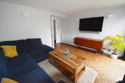 1 bedroom ground floor maisonette for sale - Whitton Dene, Hounslow TW3