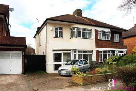 3 bedroom semi-detached house for sale - Peartree Road, Enfield, Middlesex, EN1