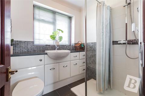 2 Gilroy Close, Rainham, RM13 7LH