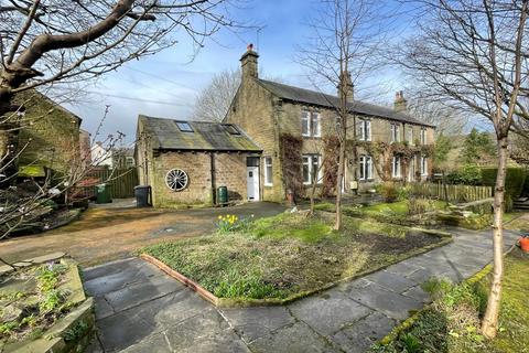 4 bedroom semi-detached house to rent, Huddersfield Road, Meltham, Holmfirth, West Yorkshire, HD9