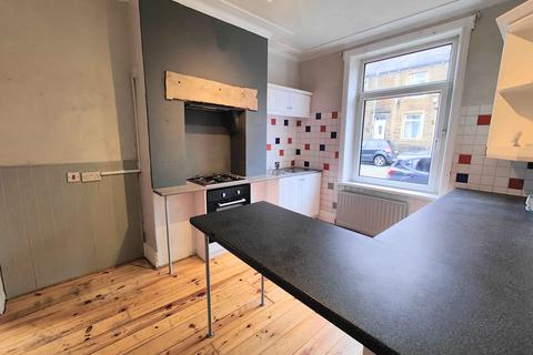 2 bedroom terraced house for sale - Kliffen Place, Halifax HX3