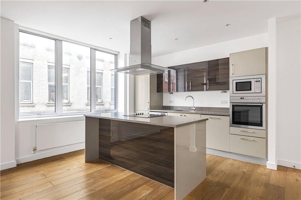 Reception/Kitchen