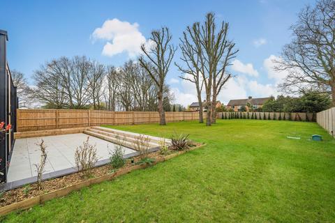 4 bedroom semi-detached house for sale, Horsley Road, Downside, Cobham, KT11