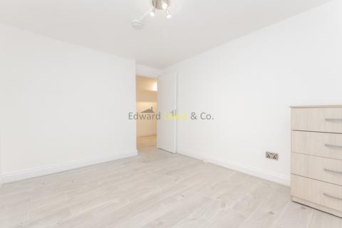 2 bedroom flat to rent, Rectory Road, London N16