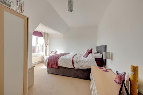 1 bedroom apartment for sale - Station Road, Burgess Hill, RH15