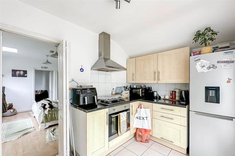 1 bedroom detached house for sale, Hatfield Road, St. Albans, Hertfordshire, AL1