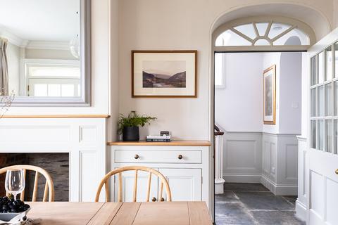Valencia House, 13 Trewetha Lane, Port Isaac, PL29 3RN