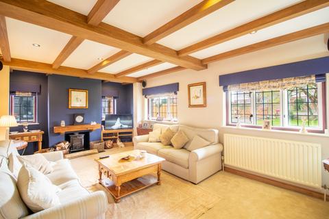 5 bedroom detached house for sale, Sambourne Lane, Sambourne, Warwickshire B96 6PA