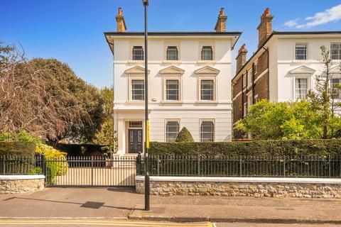 undefined, Vanbrugh Terrace, Blackheath, SE3