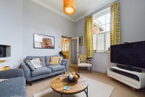 1 bedroom ground floor flat for sale, Royal Gate, Southsea, PO4
