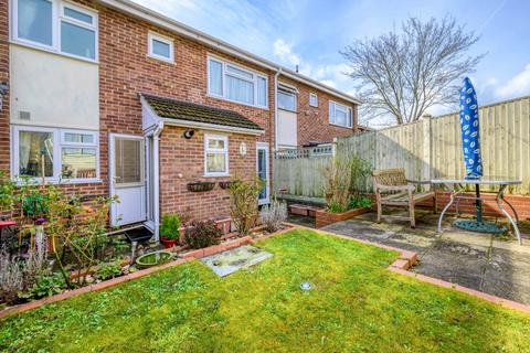 3 bedroom terraced house for sale, Gifford Close, Reading RG4