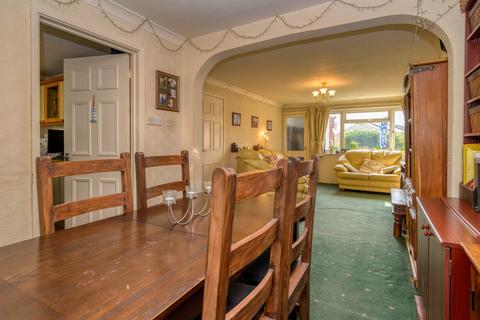 4 Gifford Close, Caversham, Reading, RG4 6RF
