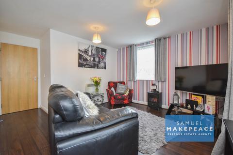 2 bedroom apartment for sale - Hayeswood Grove, Stoke-on-trent ST6