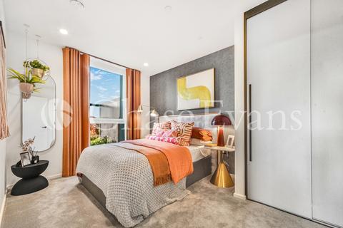 2 bedroom apartment to rent, Poplar Riverside, Poplar, E14