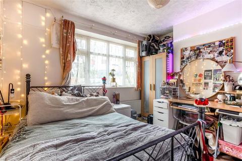 91 Widdicombe Way, Brighton, BN2 4TH