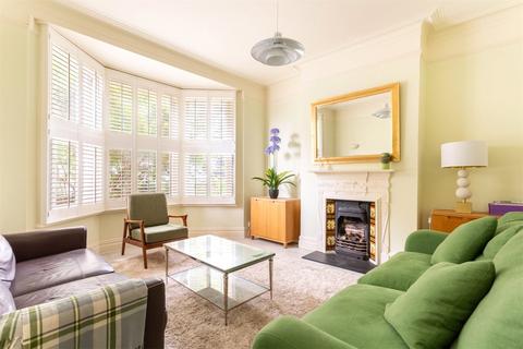 4 bedroom terraced house for sale, Belle Vue Gardens, Brighton BN2