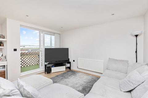 2 bedroom flat for sale, Dunwich Sussex Wharf Shoreham Beach
