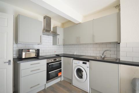 7 bedroom terraced house to rent, Cobden Road, Brighton BN2