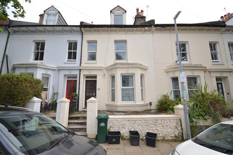 5 bedroom terraced house to rent, Shaftesbury Road, East Sussex BN1