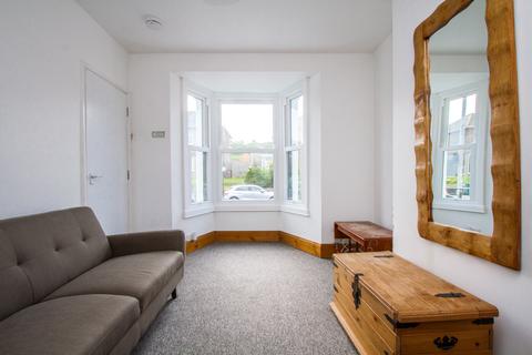 4 bedroom end of terrace house to rent, Queens Park Road, Brighton BN2