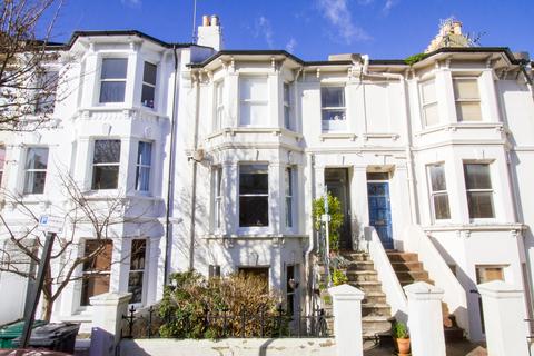 3 bedroom apartment to rent, Westbourne Street, Hove BN3