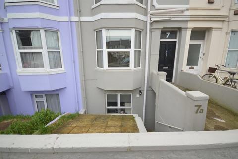 2 bedroom apartment to rent, Caledonian Road, Brighton BN2