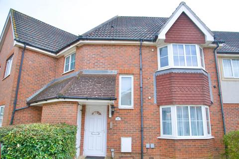 60 Waterside Close, London, SE28 0GS