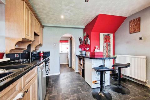 3 bedroom end of terrace house for sale - Fernhill Road, Farnborough, Hampshire