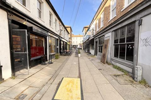 Shop to rent, Market Place, Southend-on-Sea, Essex, SS1
