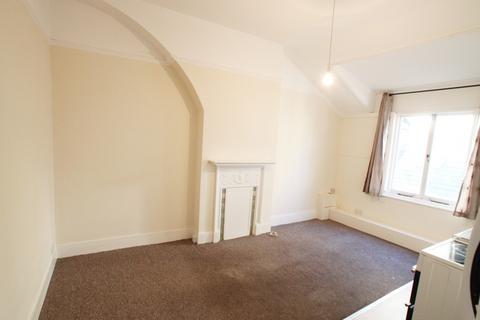 Studio to rent, First Avenue, Hove BN3
