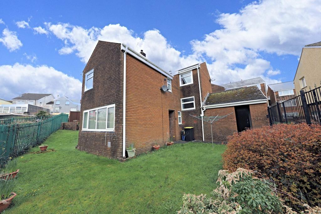 Cefn Coed, Merthyr Tydfil CF48 3 bed detached house for sale £159,995