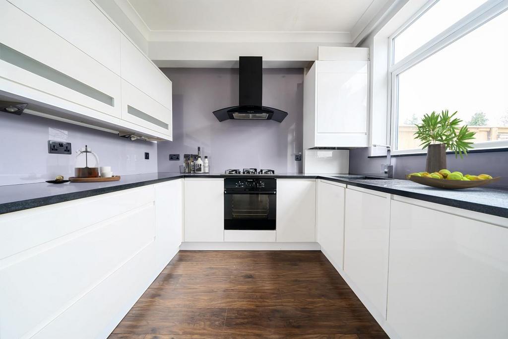 Durban Road, Beckenham 3 bed terraced house for sale £700,000