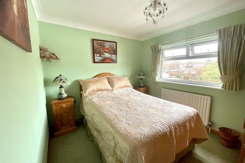 3 Masefield Road, Northfleet, Gravesend, DA11 8EL