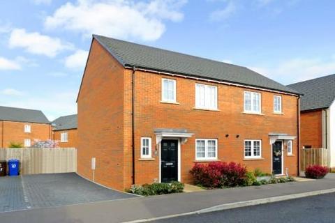 3 bedroom semi-detached house for sale - Thenford Way, Banbury