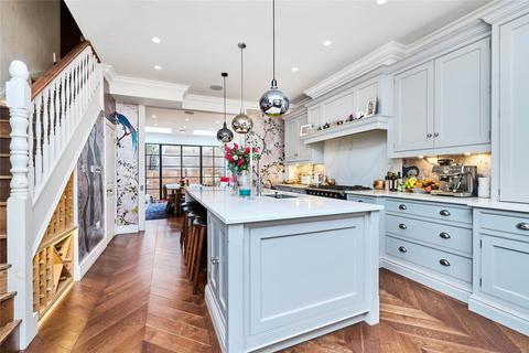 6 Lamont Road, London, SW10 0HL
