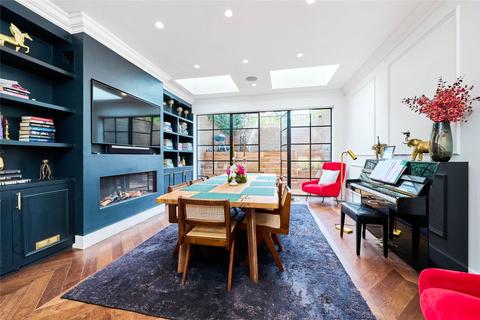 6 Lamont Road, London, SW10 0HL