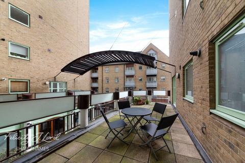 1 bedroom flat for sale, River View Heights, Bermondsey Wall West, SE16