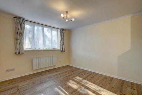1 bedroom apartment for sale, Oakley Road, Chinnor