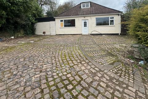 2 bedroom bungalow for sale - 73 Markfield Road, Groby, Leicester, LE6 0FL