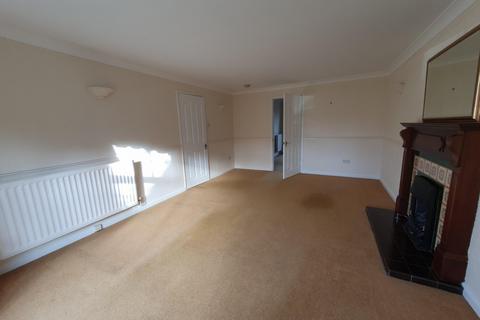 4 bedroom detached house to rent - Hartwell Close, Solihull, B91