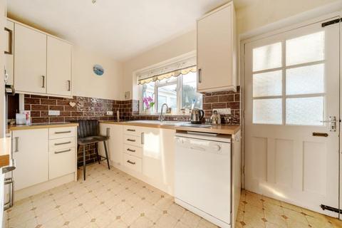 3 bedroom detached house for sale, Springfield Park,  Witney,  OX28