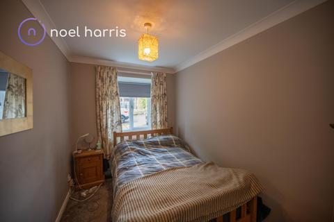 2 bedroom flat for sale, Richmond Lodge, Moor Road South, Gosforth, NE3