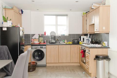 2 bedroom flat for sale, Kepwick road, Hamilton, Leicester, LE5