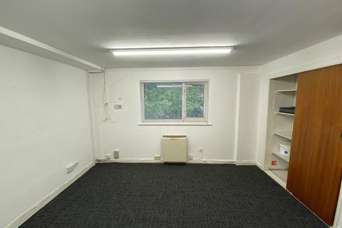 Office to rent, Front office 1, Unit 8, Langley Wharf, Kings Langley, WD4 8JE