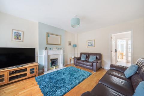 14 Plessey Close, Towcester, NN12 6HY