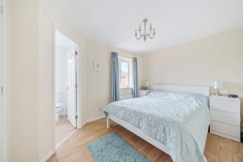 14 Plessey Close, Towcester, NN12 6HY