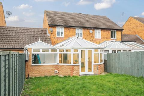 14 Plessey Close, Towcester, NN12 6HY