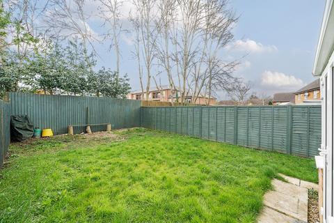 14 Plessey Close, Towcester, NN12 6HY