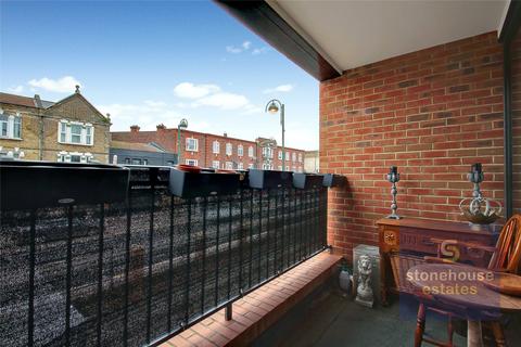 1 bedroom apartment for sale, High Road, Leytonstone, London, E11